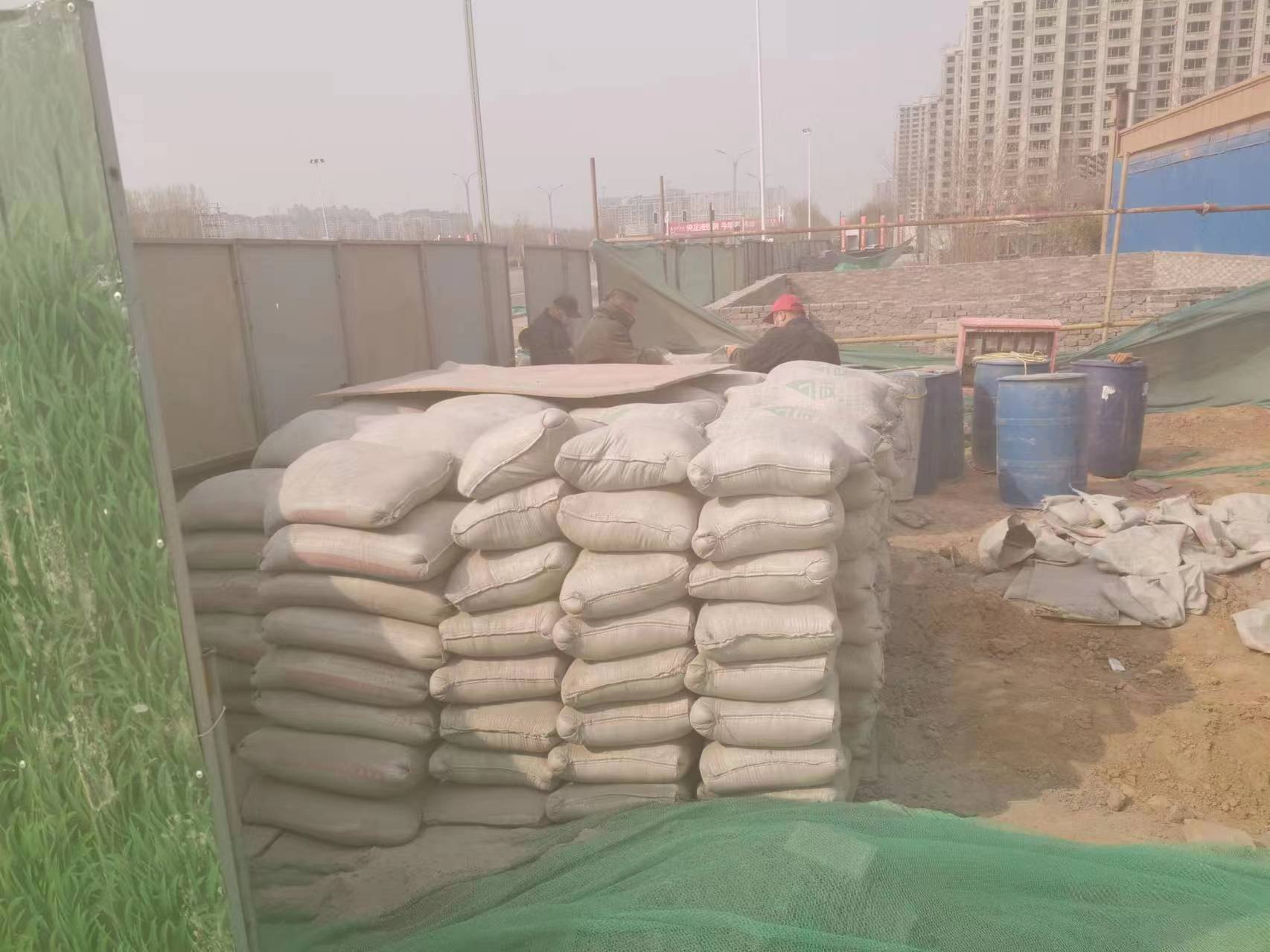 让胡路水泥注浆